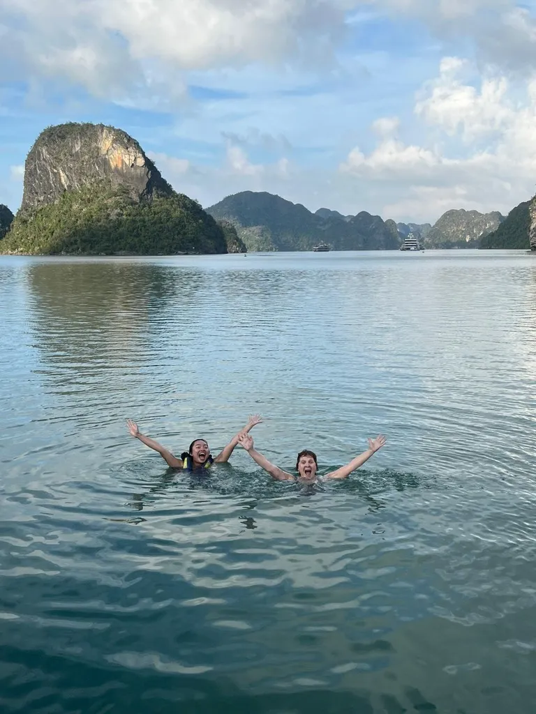 Amazing Adventure-Thailand-Vietnam-20-days-Halong-Bay-3.webp